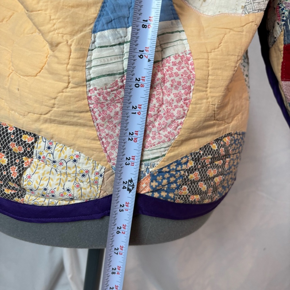 Handcrafted Vintage Double Wedding Ring Design Quilt Up Cycled Bog Jacket S-M - Picture 10 of 12